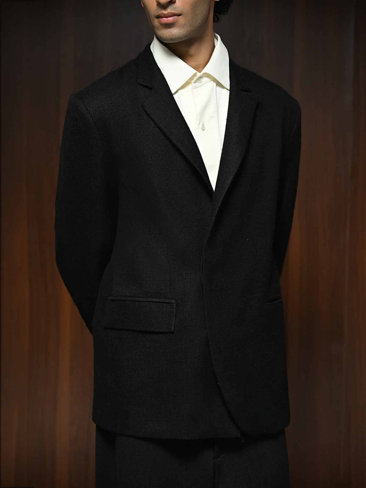The Sovereign Jacket - Cashmere Black