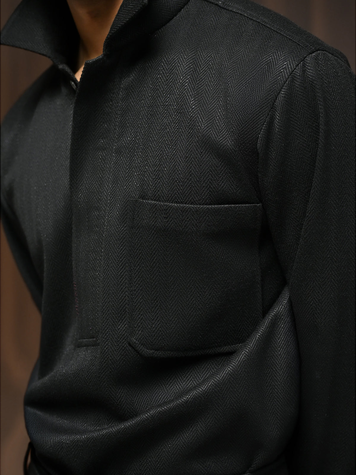 The Basis Shirt - Noir Black