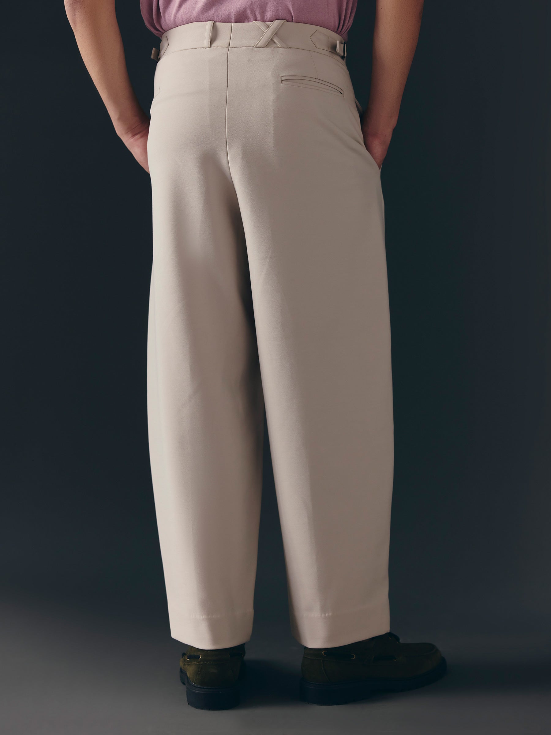 The Barrel Trouser - Beige