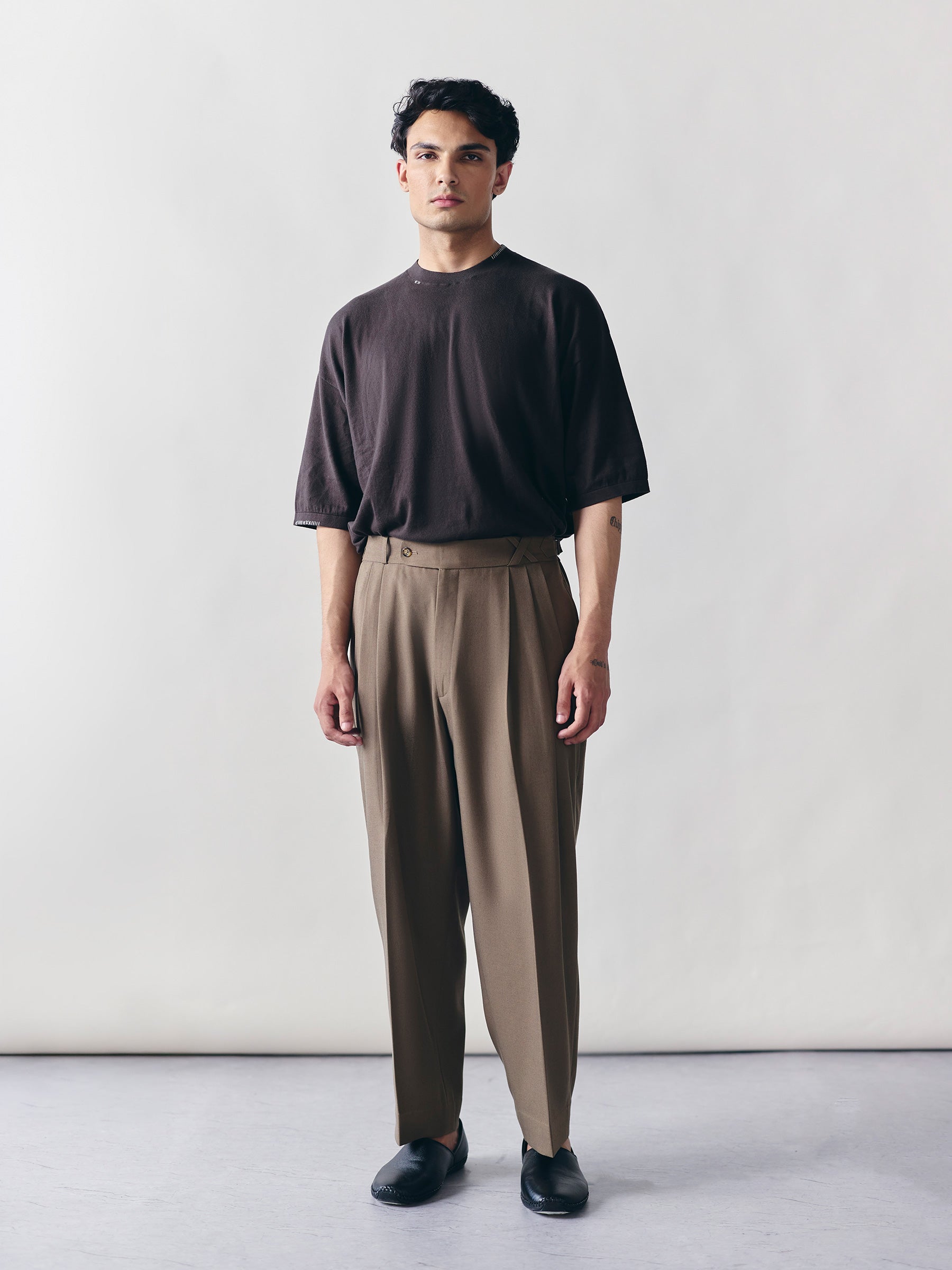 The Repose Trouser - Olive