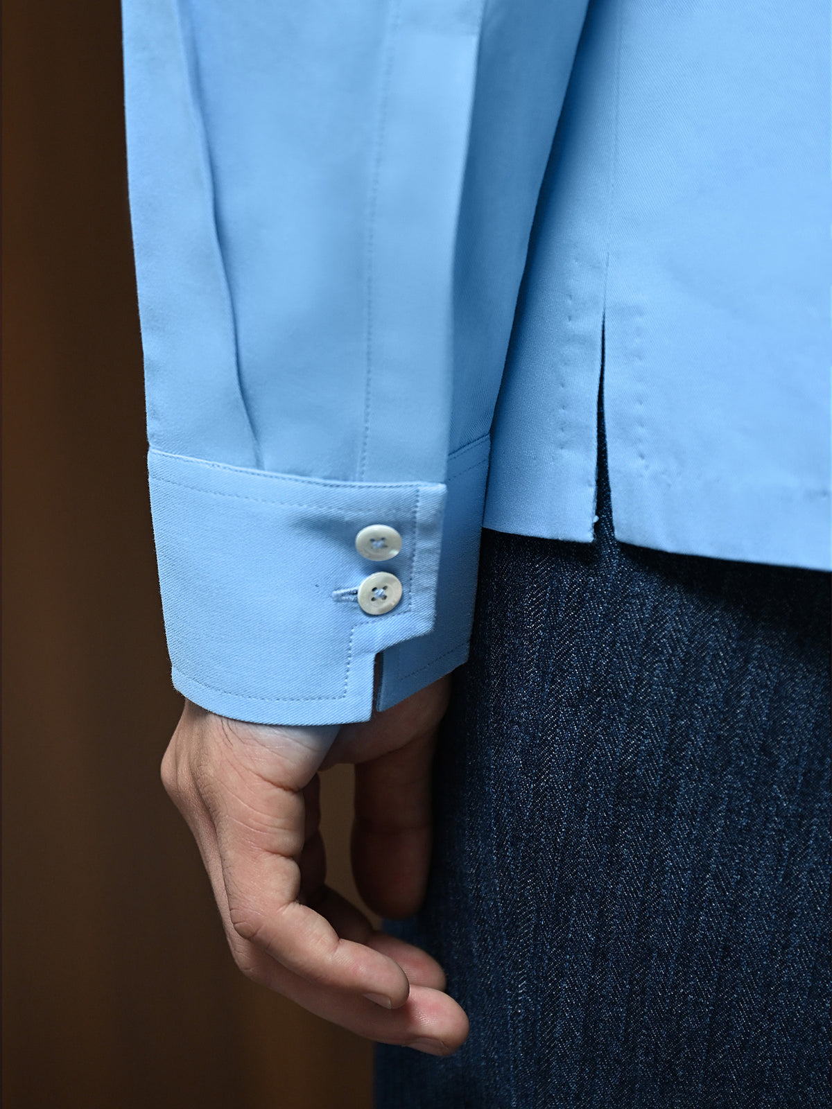 The Envoy Shirt - Dual Tone Oxford Blue