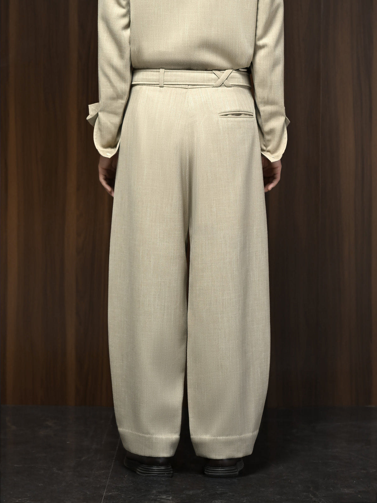 The Outlay Trouser - Oat Beige