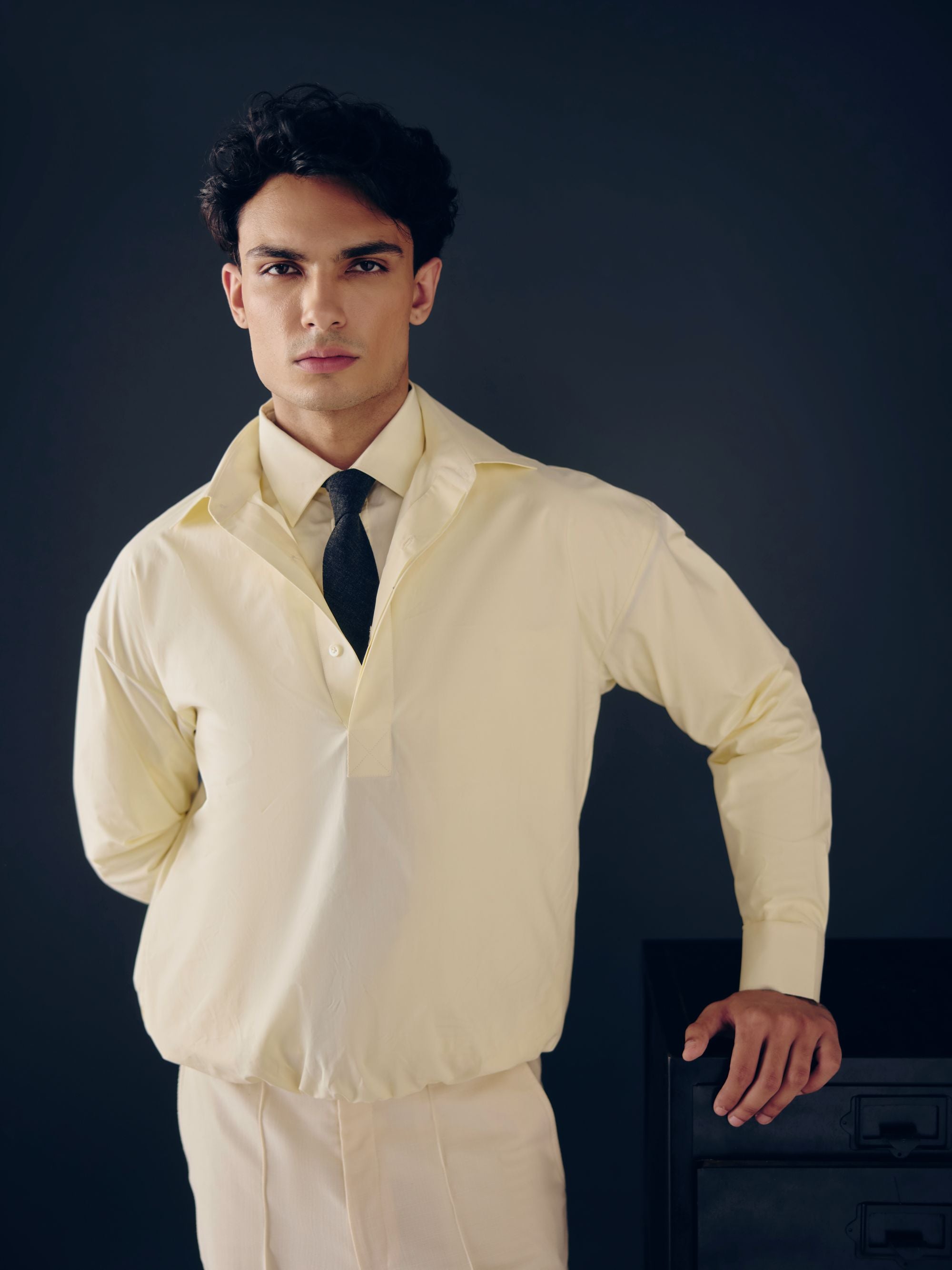 The Pull Shirt - Lemon