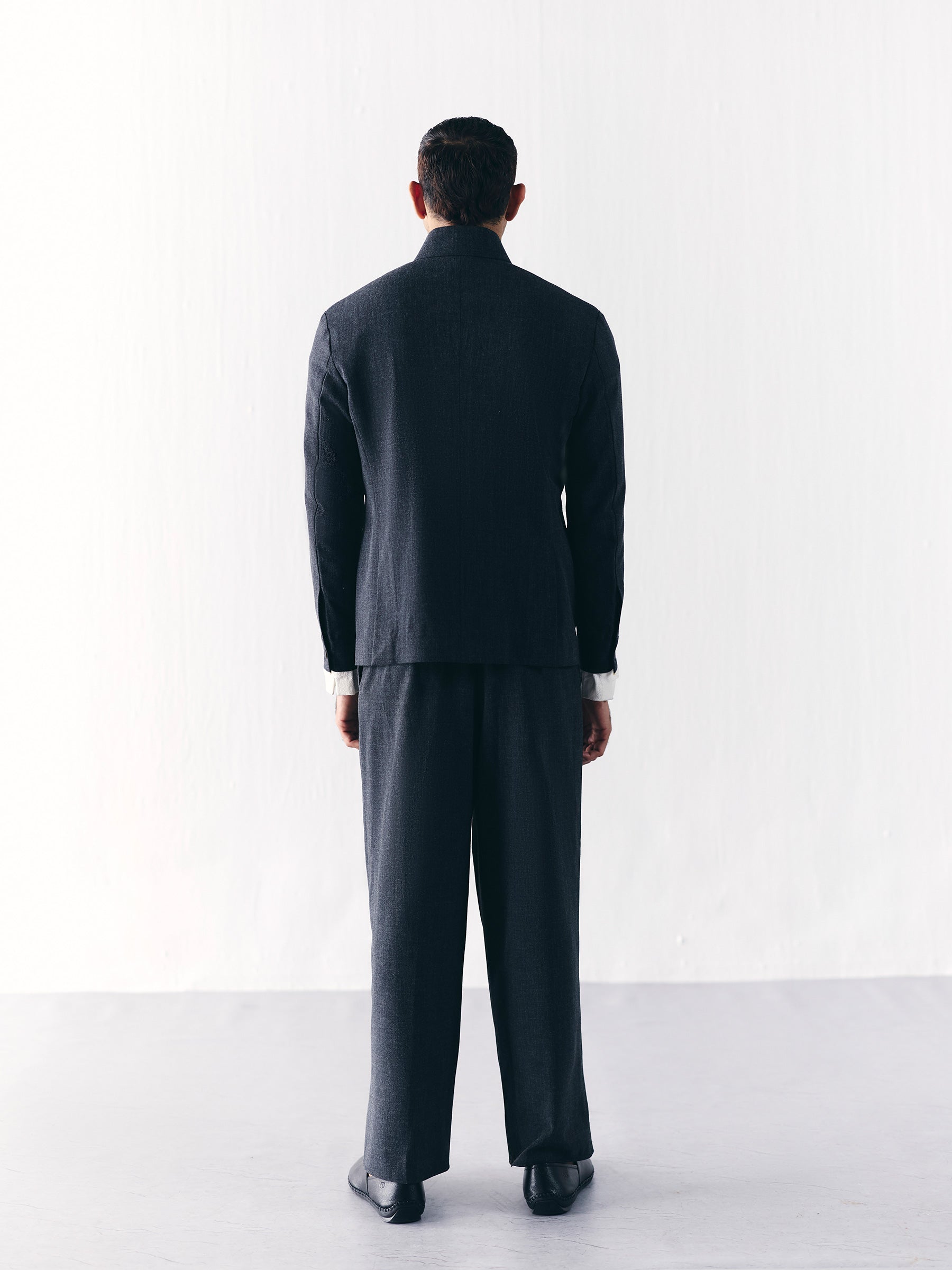 The Intent Shacket - Charcoal