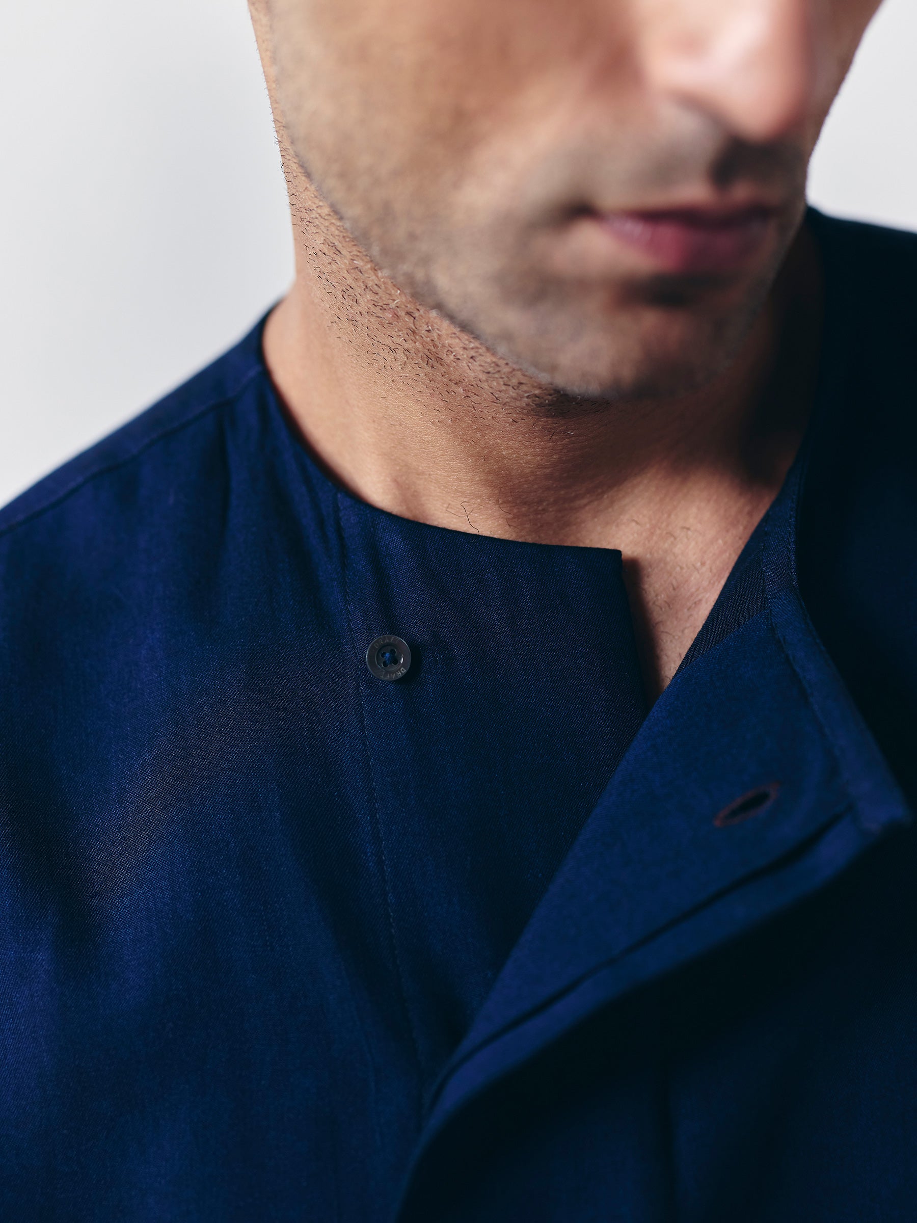 The Stride Shirt - Navy