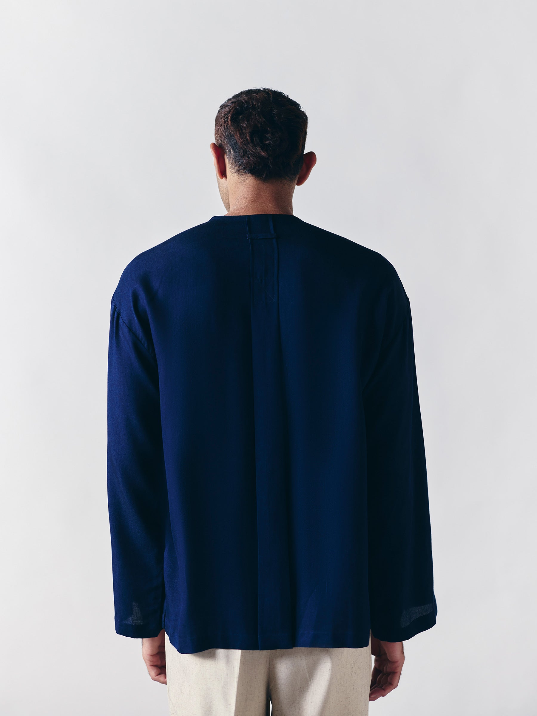The Stride Shirt - Navy