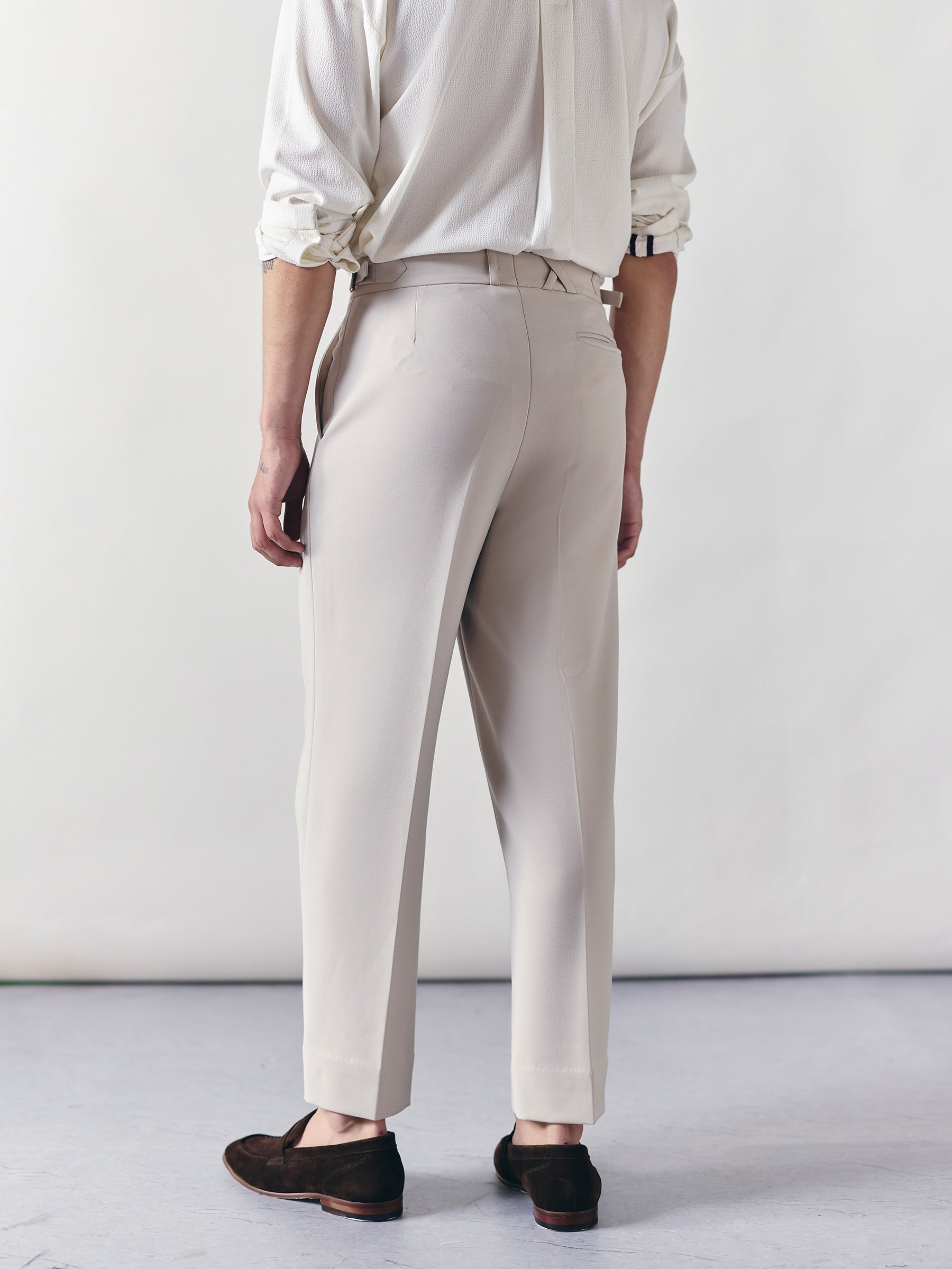 The Pivot Trouser - Beige
