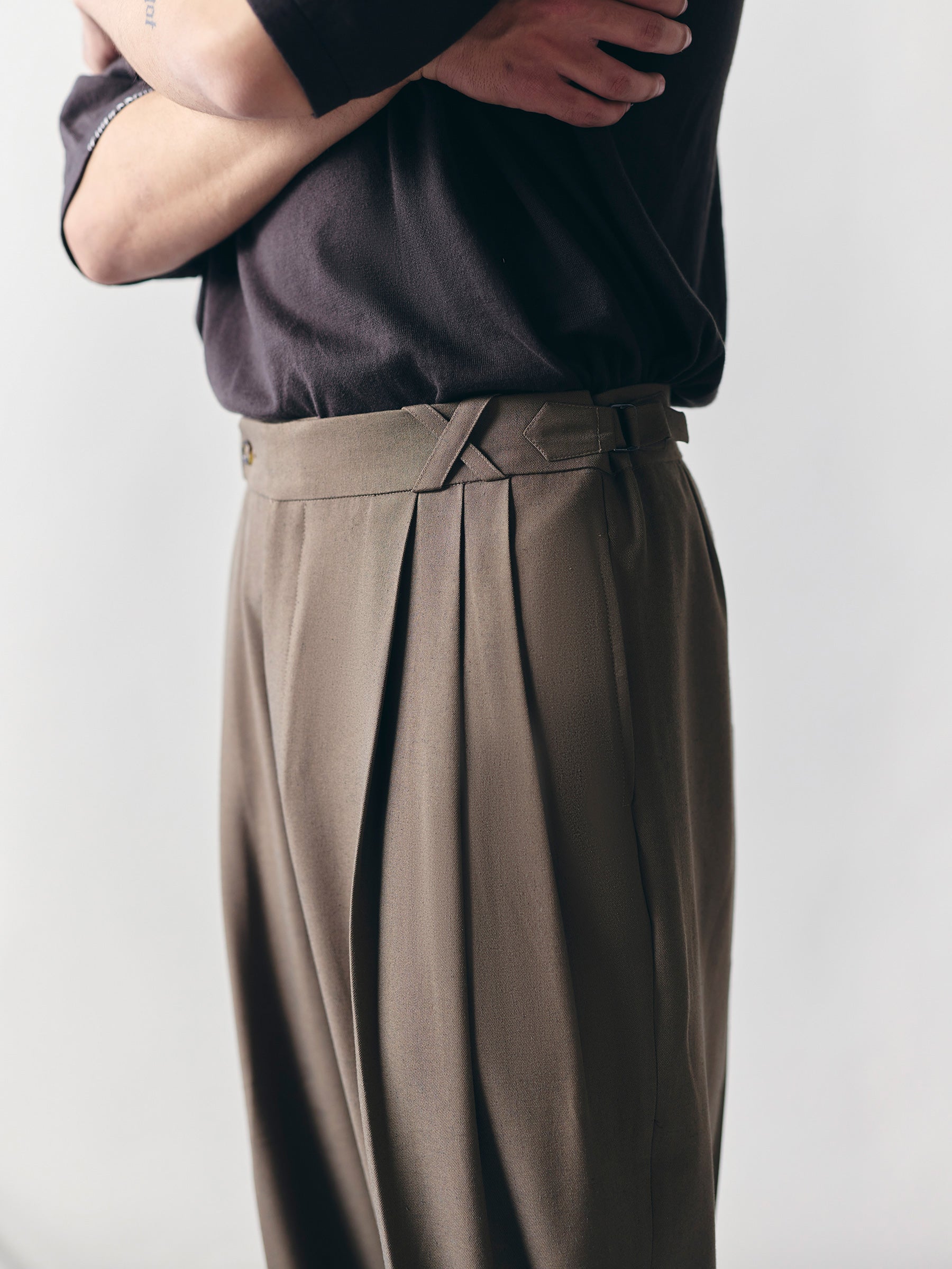 The Repose Trouser - Olive